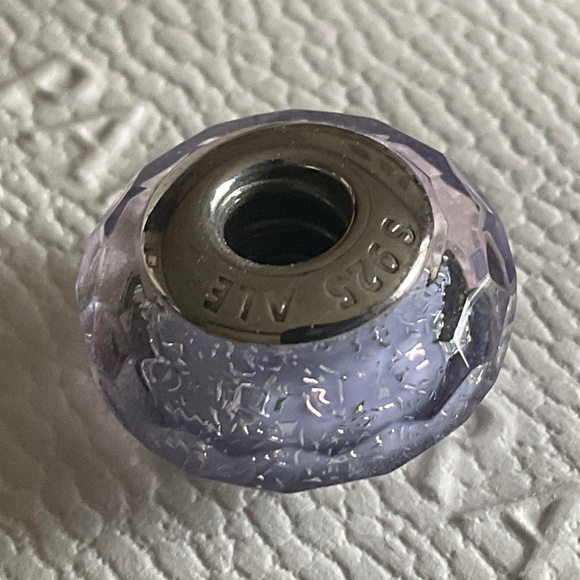 Pandora sparkling lavender glass charm - Picture 3 of 5